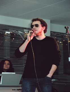 solistas032 * 640 x 480 * (36KB)