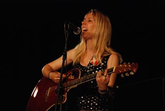 solistes089.jpg * 640 x 480 * (53KB)